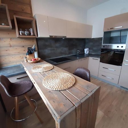 Apartman Ca' Fam Apartment ลิฟตอฟสกีมิคูลาช ภายนอก รูปภาพ